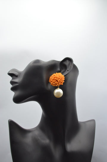 Beads studs with pearl